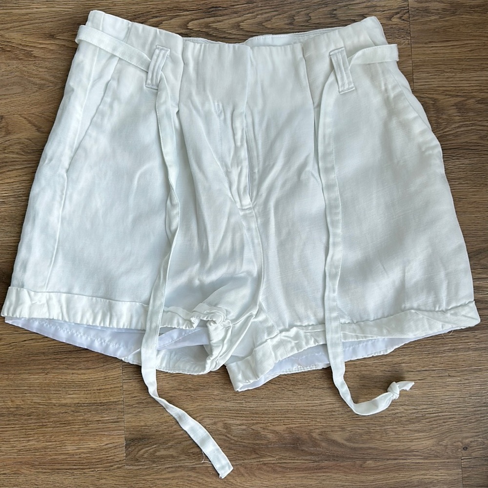 White pleated high rise shorts